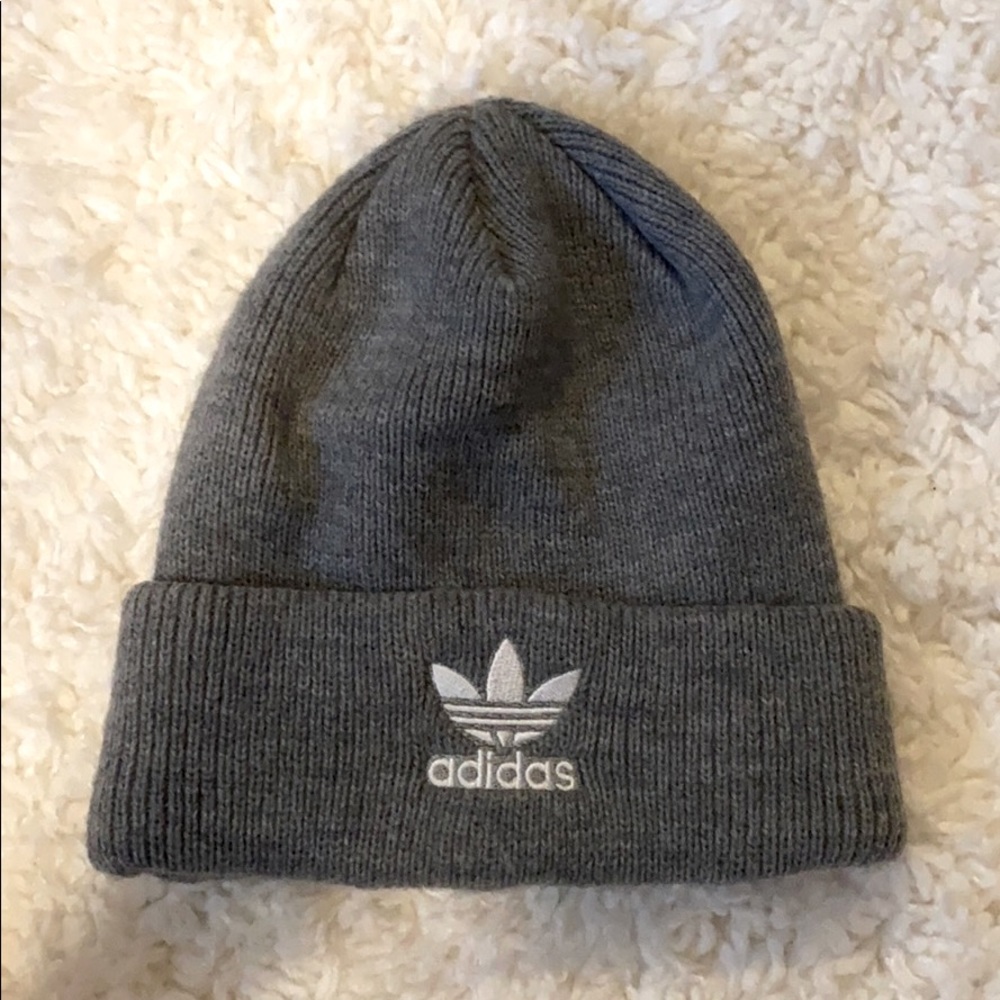 Adidas beanie